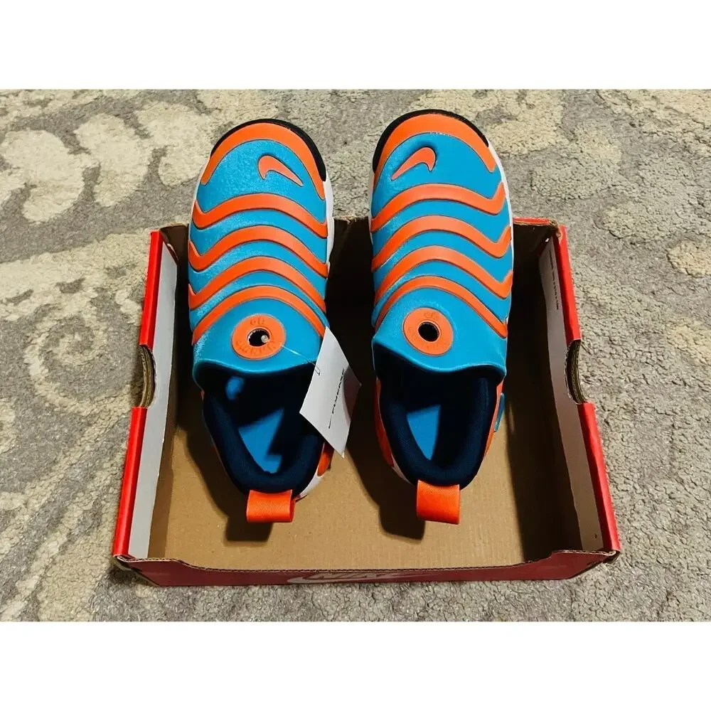 NIB❤️Nike Dynamo Kids Sneakers shoe sz3